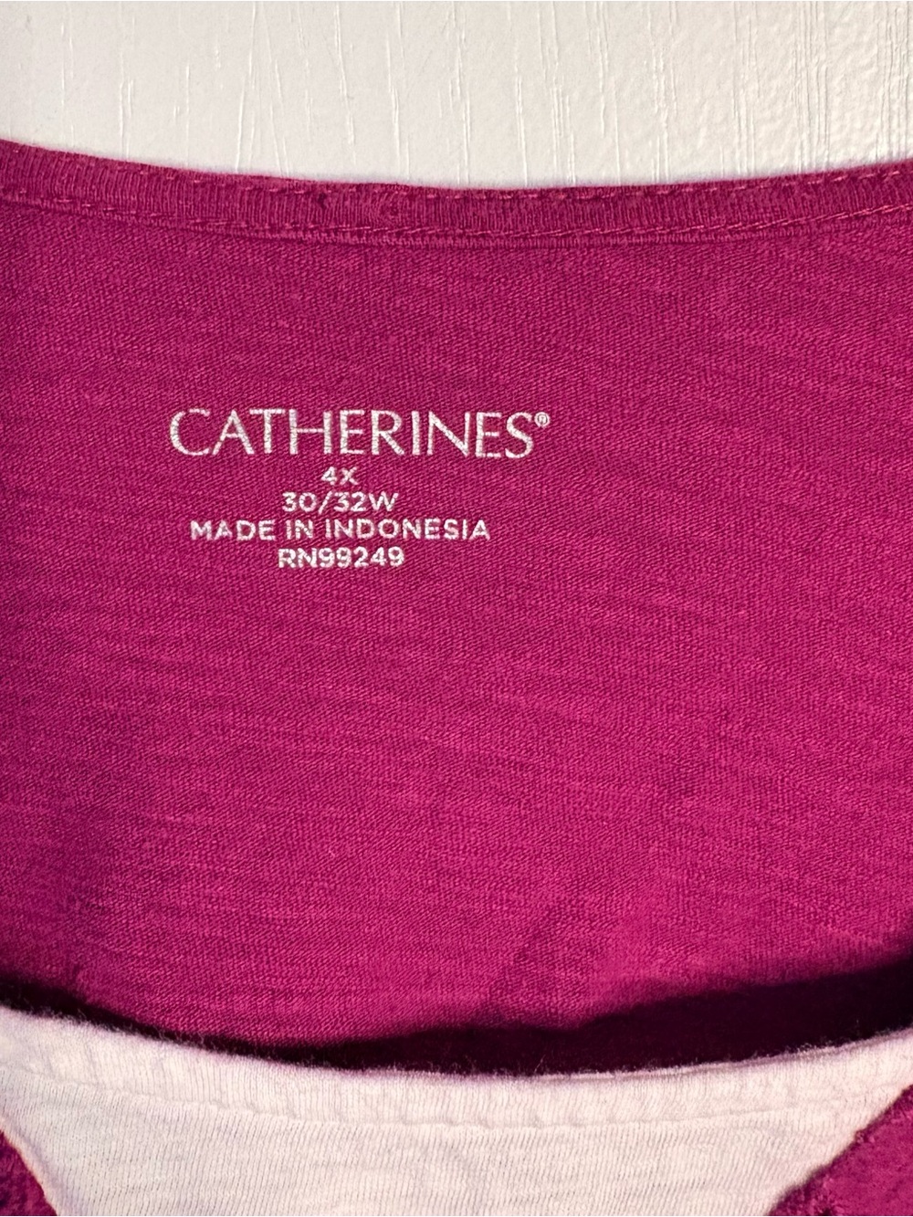 Catherine’s 4X Orchid Knit 100% Cotton V-Neck Eyelet Yoke Short Sleeve Top - Picture 3 of 7